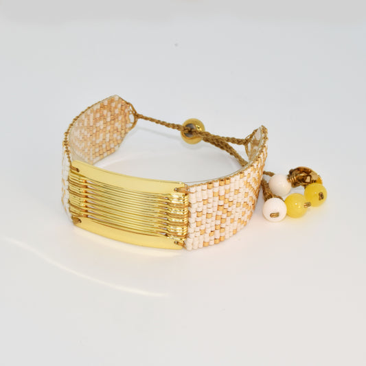 ABACO BRACELET IN WHITE PEARL AND GOLD