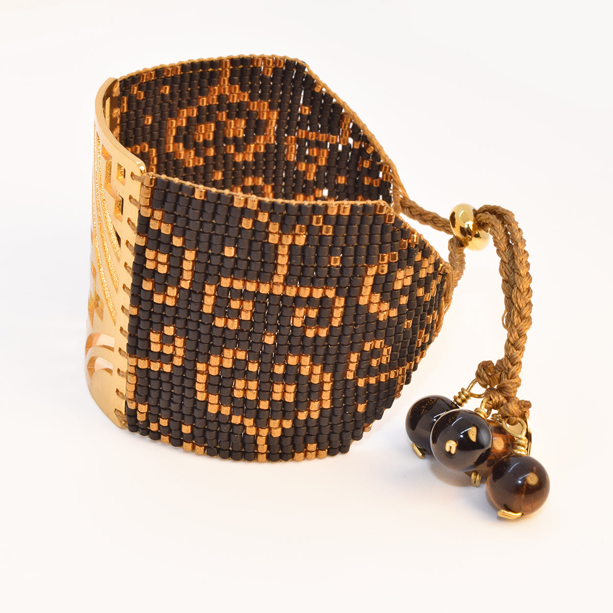 TRIBAL BRACELET IN COPPER AND BLACK