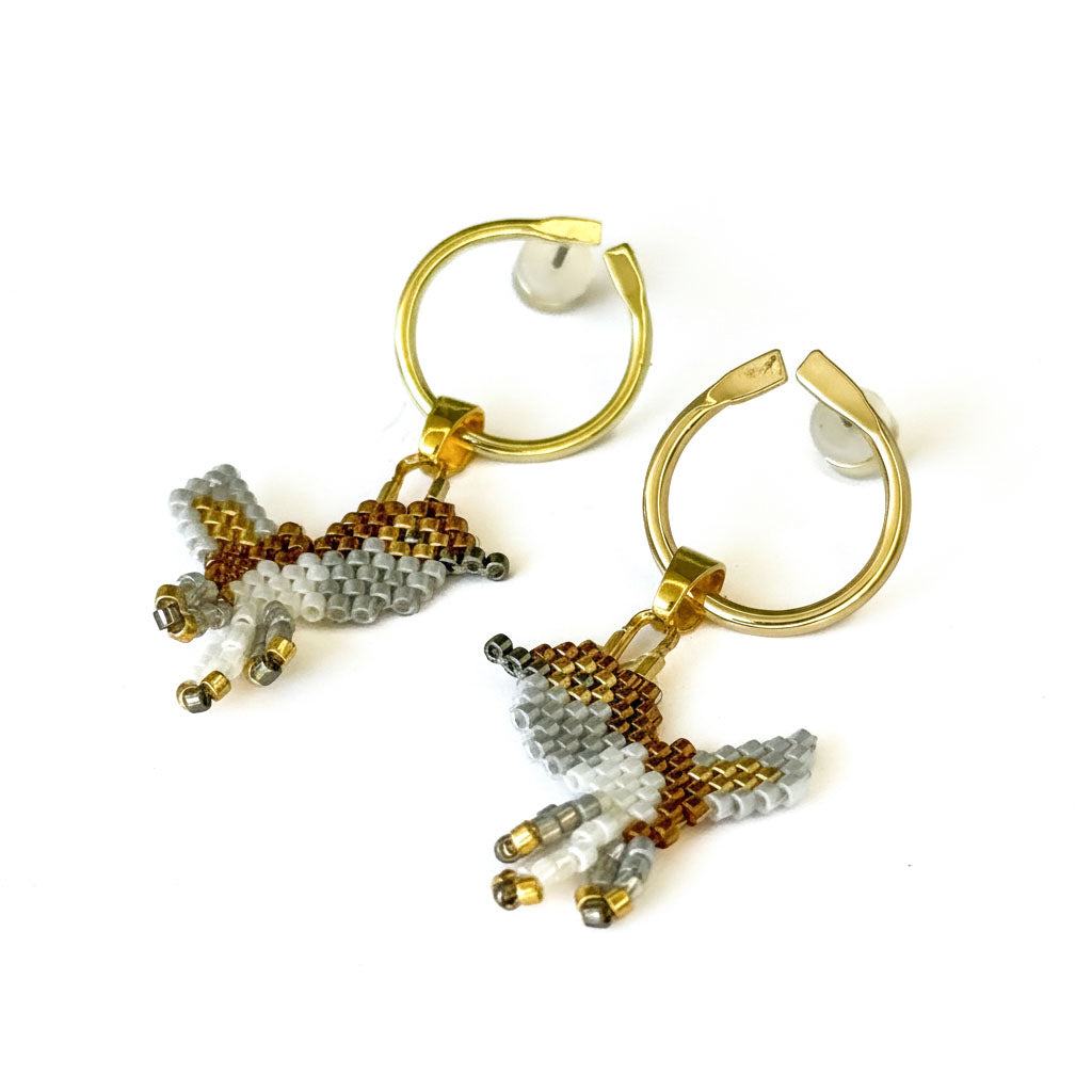 HUMMINGBIRD EARRINGS-CHARMS E/GP 26021