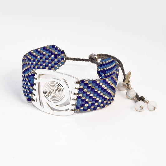 TWIST BRACELET IN SILVER AND ROYAL, LIGHT BLUE