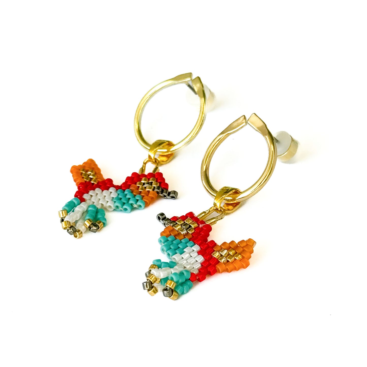 HUMMINGBIRD EARRINGS-CHARMS E/GP 26022