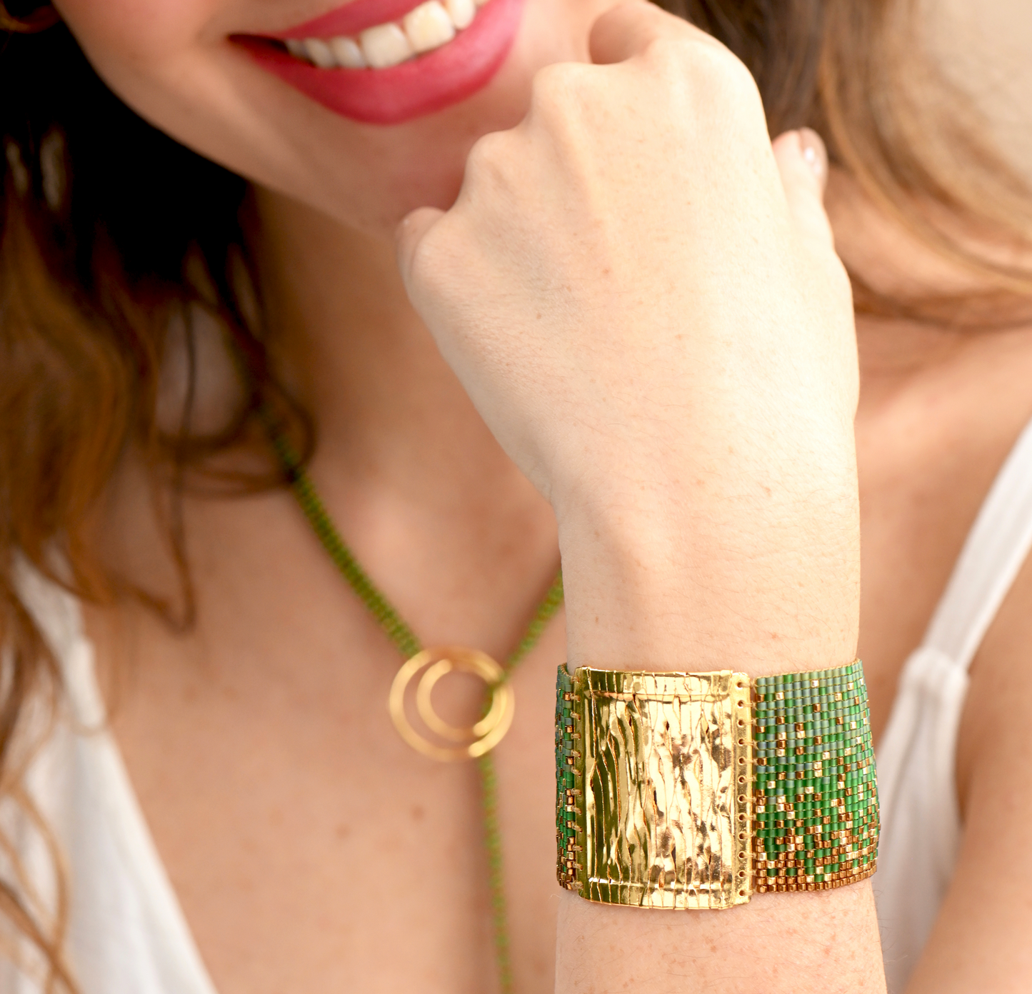GOLD LACE BRACELET IN GOLD, EMERALD GREEN AND COPPER